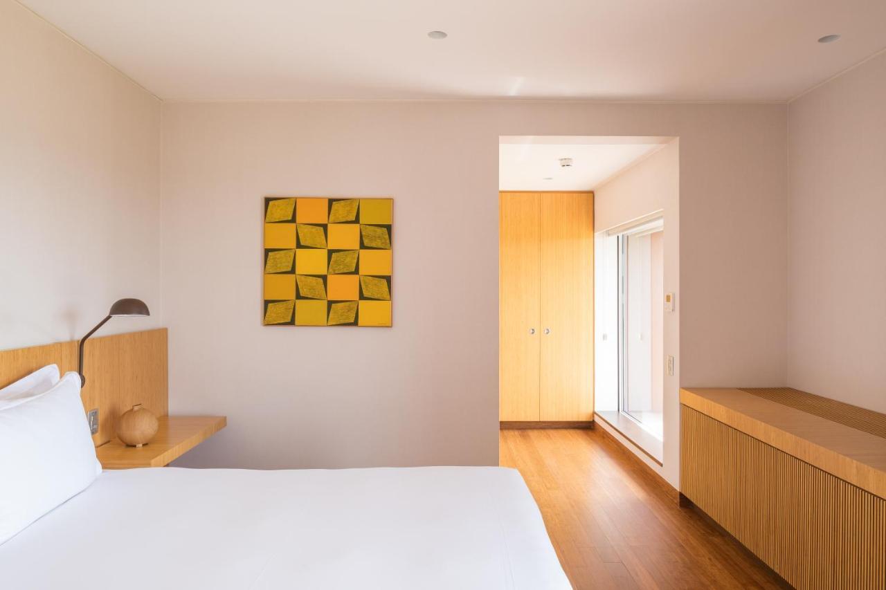 B Hotel Бразилиа Экстерьер фото Bedroom